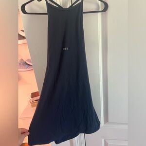 set active athletic dress